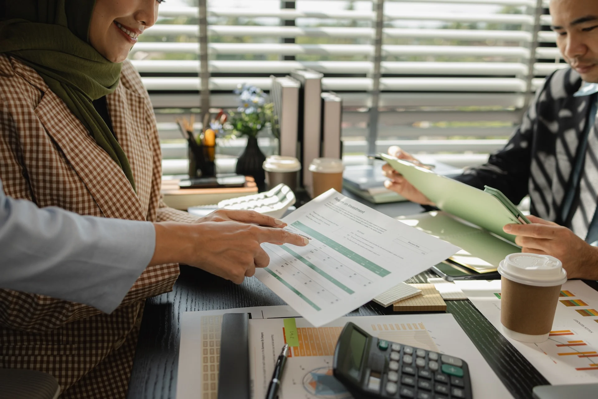 Profit Planning Before the Holidays: Avoid the Year-End Cash Crunch