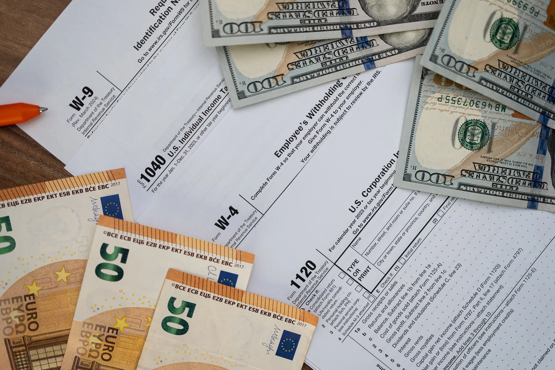 Bookkeeping vs. Accounting: Why You Need Both (But They’re Not the Same)